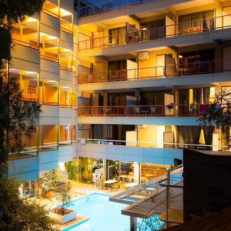 Apollonia Hotel Apartments Варкіза Екстер'єр фото