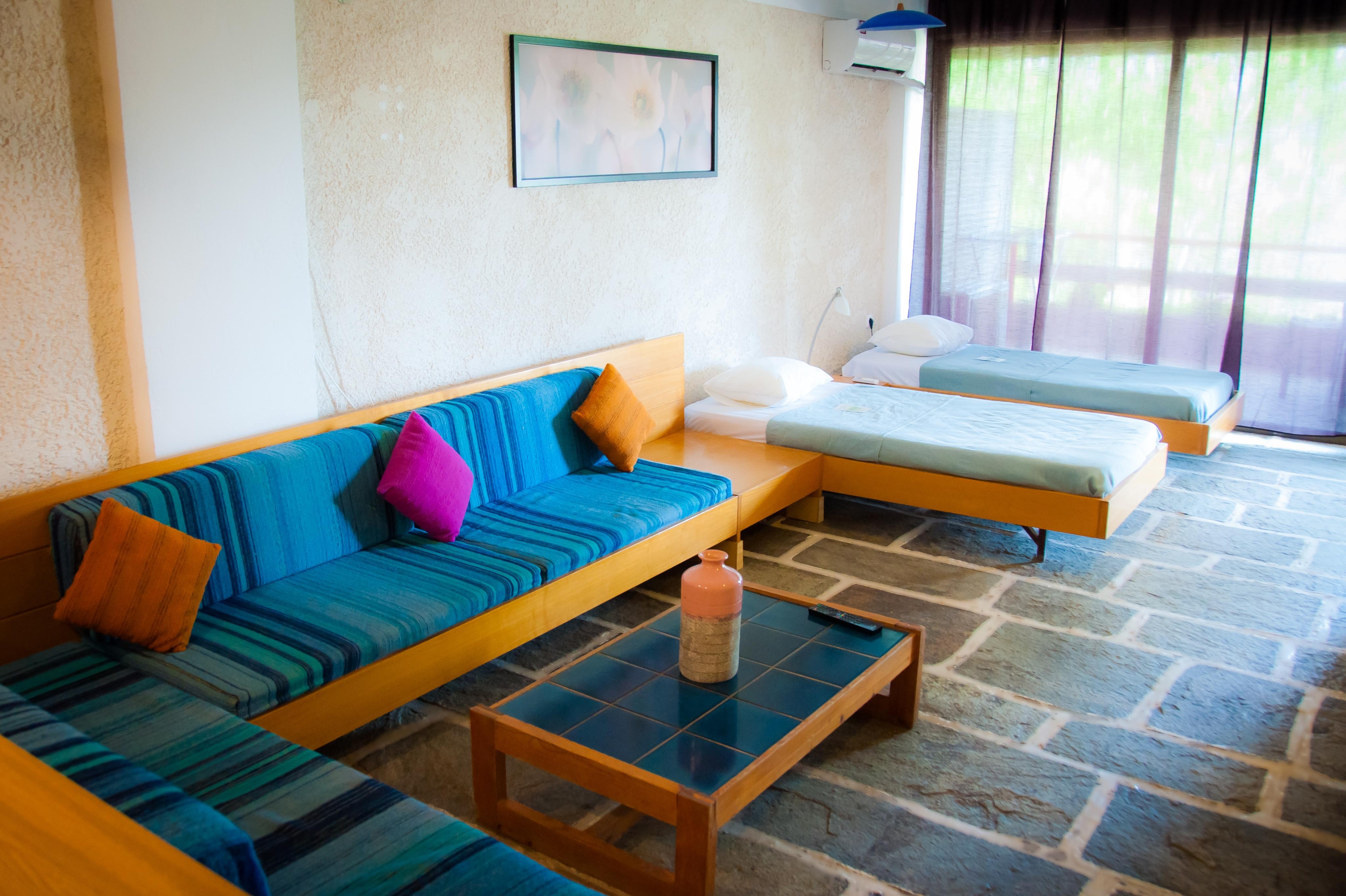 Apollonia Hotel Apartments Варкіза Екстер'єр фото