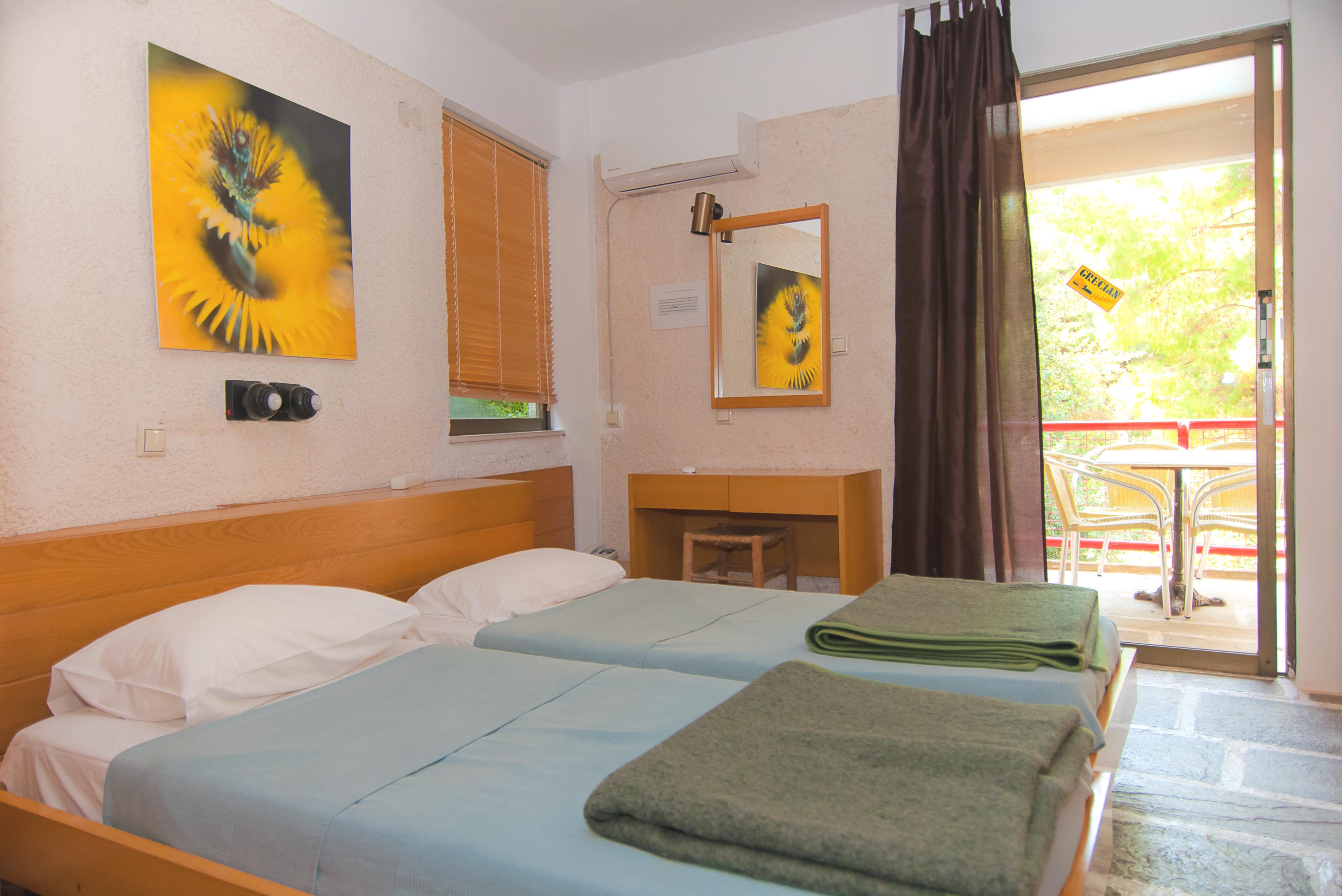 Apollonia Hotel Apartments Варкіза Екстер'єр фото